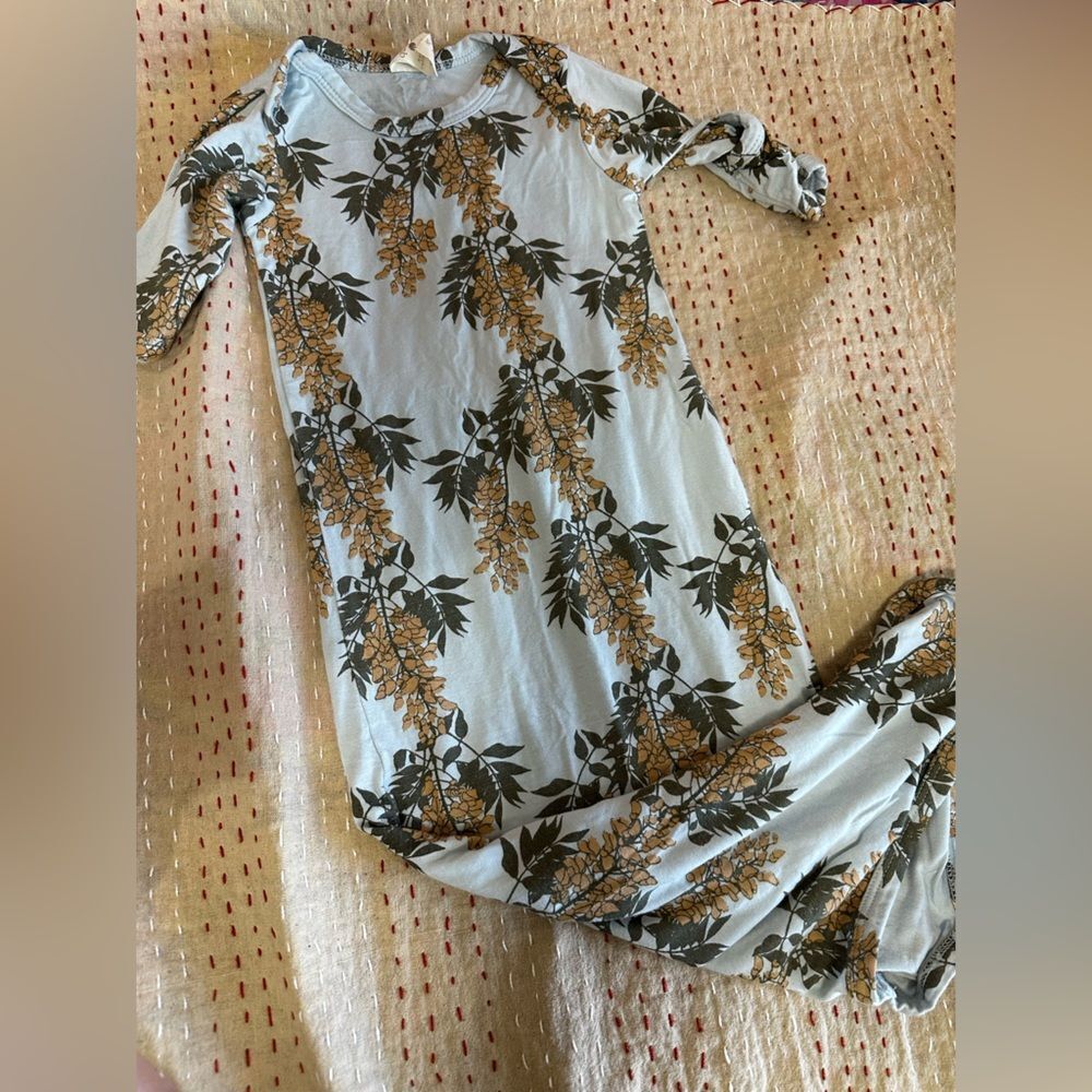 Kate Quinn Bamboo Collection Blue Tie Bottom Gown-0-3 Mos